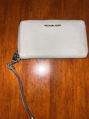 Michael Kors Jet Set Travel Continental Leather Wristlet Wallet (Slate Gray)
